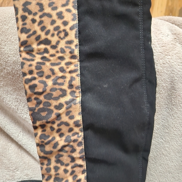 Unisa over the knee leopard print boots - Picture 9 of 10